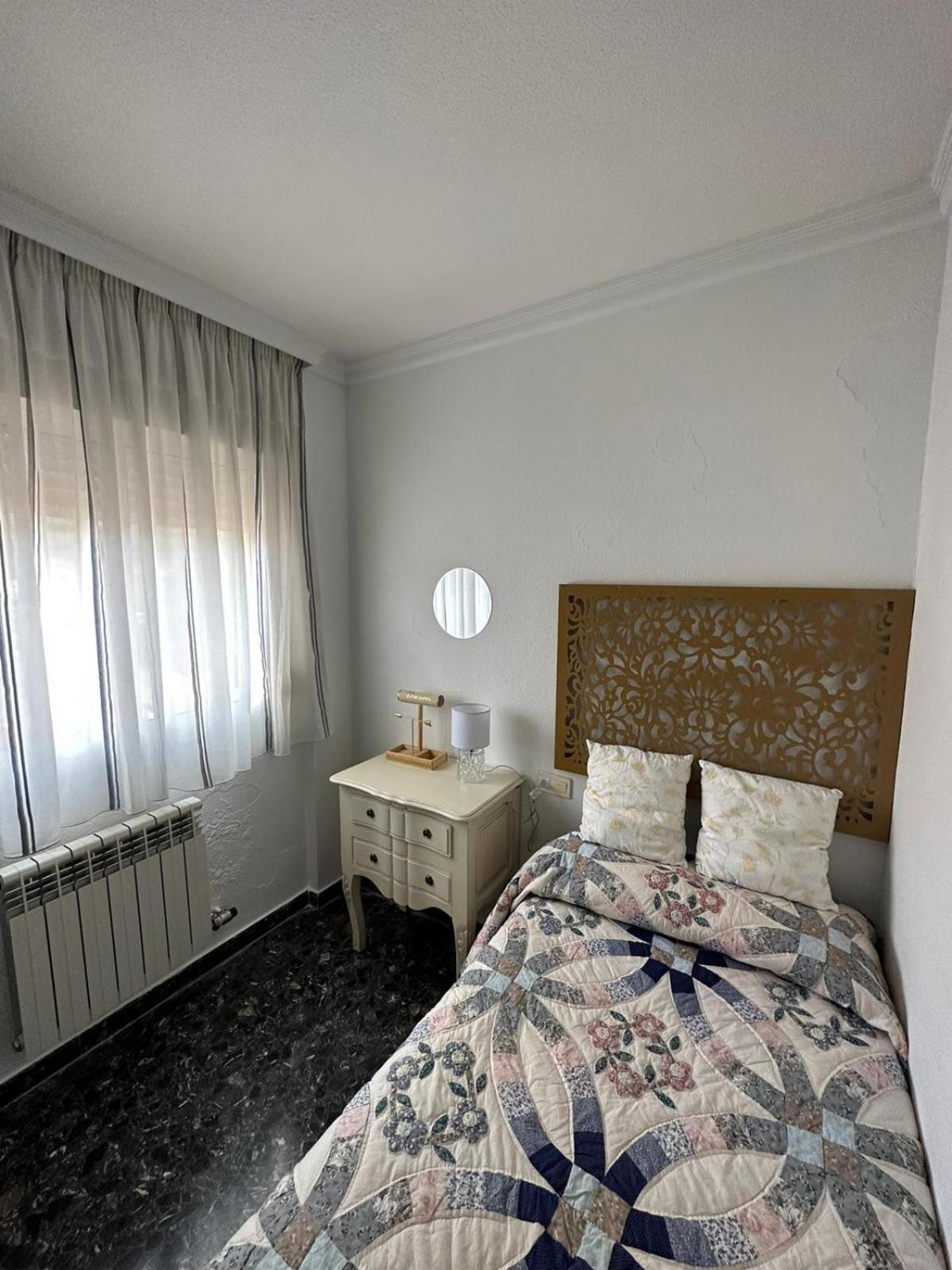 Casa Emilio Villa Pulianas Екстериор снимка