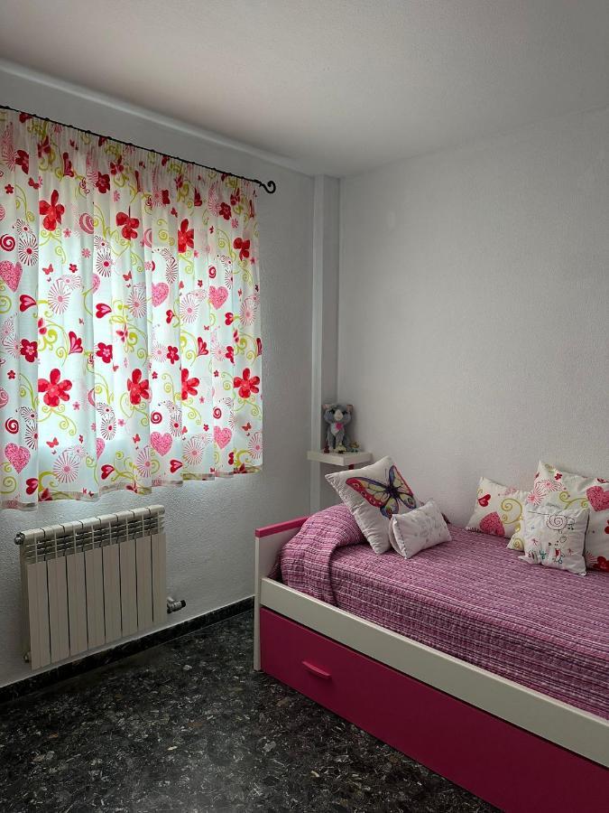 Casa Emilio Villa Pulianas Екстериор снимка