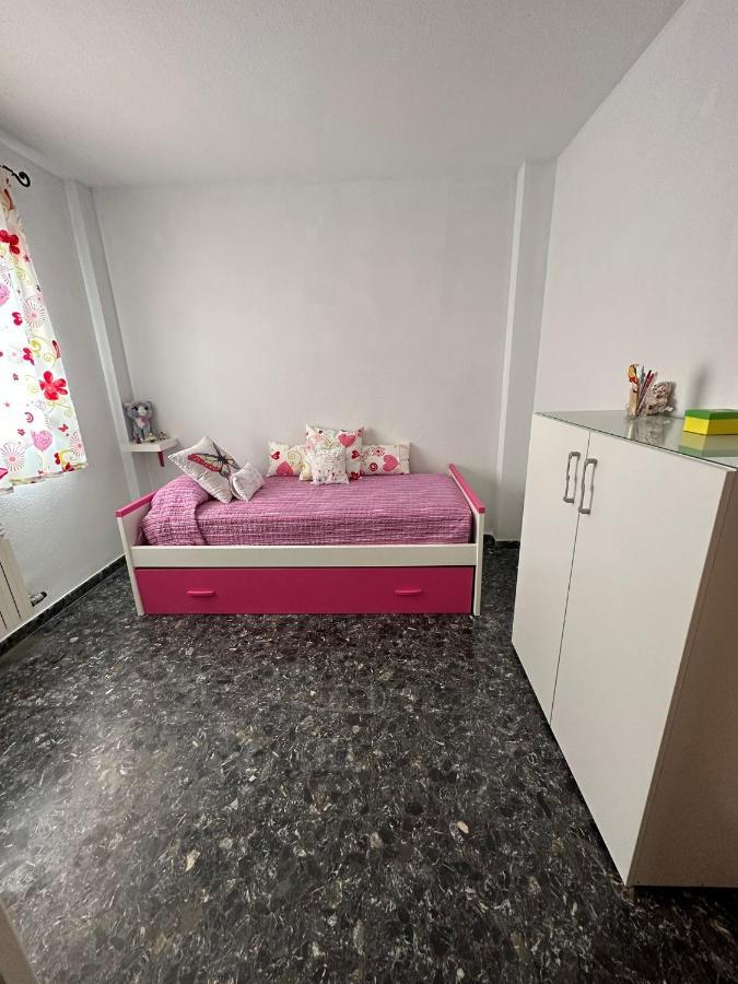 Casa Emilio Villa Pulianas Екстериор снимка
