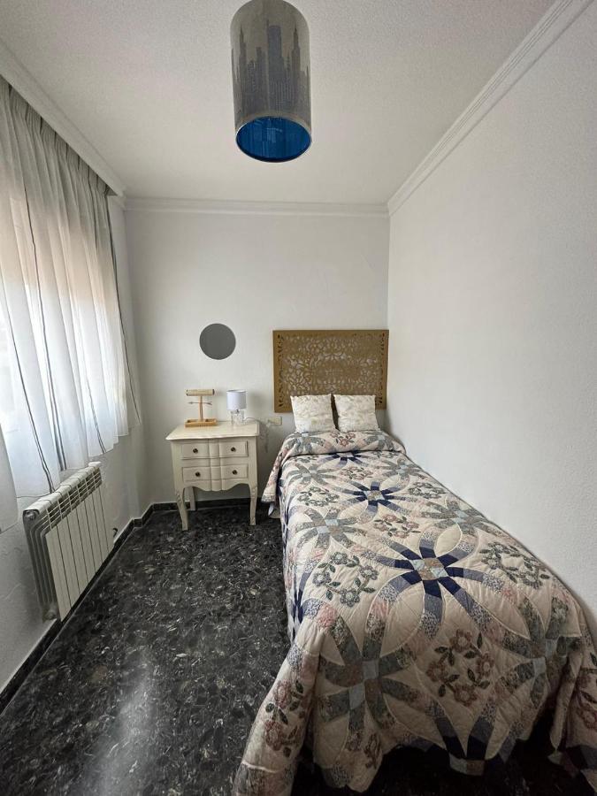 Casa Emilio Villa Pulianas Екстериор снимка
